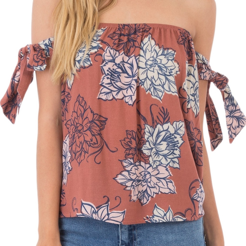 Others Follow Phoenix Roan Rouge Top*